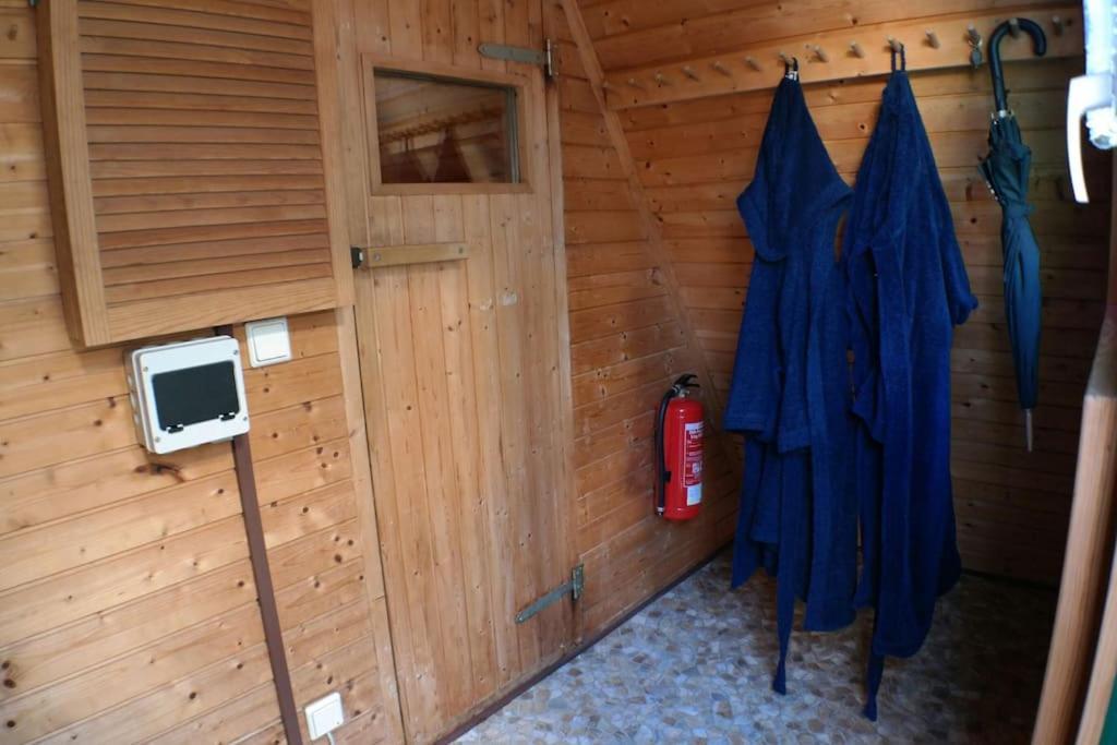 "Saunahotel" Mit Separatem Badezimmer Meinerzhagen Luaran gambar